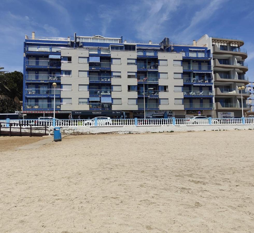 Apartmán La Playa Blanca 1 Orbiplaya, Pool, Beach Front, Wifi Torrevieja Exteriér fotografie