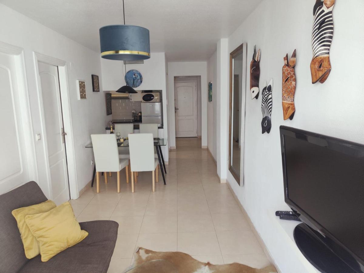 Apartmán La Playa Blanca 1 Orbiplaya, Pool, Beach Front, Wifi Torrevieja Exteriér fotografie