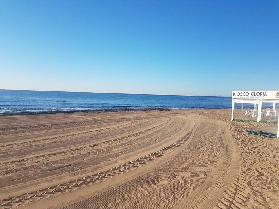 Apartmán La Playa Blanca 1 Orbiplaya, Pool, Beach Front, Wifi Torrevieja Exteriér fotografie